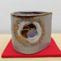 送料込【逢絢亭・新品】茶道具 蓋置 京焼 栗の形 山川敦司 共箱入り 送料込【逢絢亭・新品】茶道具 蓋置 京焼 栗の形 山川敦司 共