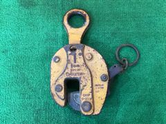 スーパーツール SVC1H 立吊りクランプ 1トン ※錆有・現状品（ク-31）