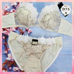 ★D75/M☆美胸ブラ＆ショーツセット 脇高 美シルエット 谷間メイク 脇サイドスッキリ ケミカルレースフラワー クリーム