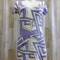 【新品タグ付き✨️】CECIL McBEE セシルマクビー 幾何学模様 総柄ニット チュニック M ホワイト×パープル