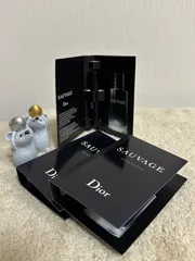 💛再入荷　(お試し用)　DIOR SAUVAGE EAU DE TOILETTE(1ml) 3本セット