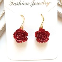 バラのピアス❤️