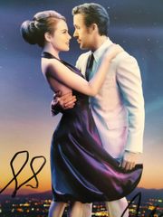 エマ・ストーンとライアン・ゴズリング直筆サイン入り写真…Emma Stone