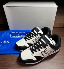 【新品未使用】 にゅ〜ず 「GREIGE」 SANGACIO 24.5 ケース付 2025年最新】サンガッチョ 24.5の人気アイテム - メルカリ