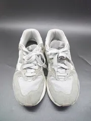 ◇ Θ NEW BALANCE ニューバランス スニーカー サイズ24.5 グレー レディース メンズ E  【1411280046791】のサムネイル