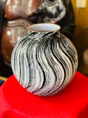 【オークション】日展作家、田辺陶豊の壺 オークション】日展作家、田辺陶豊の壺
