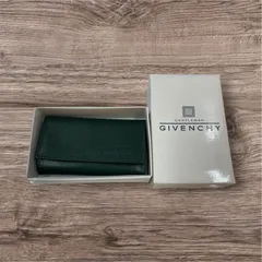 「【未使用】GIVENCHY ジバンシィ レザー 6連キーケース　管理番号SB271