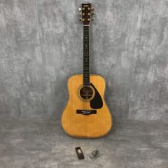 ヤマハ YAMAHA FG-300D ハードケース 付き 音楽 楽器 Guitar