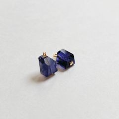 一粒ピアス・イヤリング アイオライト(タンブル)