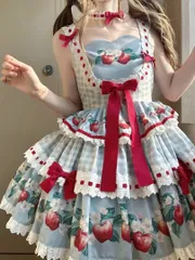 2025年最新】リンゴ柄ワンピースの人気アイテム - メルカリ