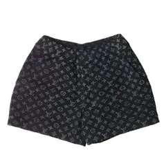 極美品 LOUIS VUITTON ヴィトンハーフパンツ ホワイト白ロゴ 38 極美品 LOUIS VUITTON ヴィトンハーフパンツ ホワイト白ロゴ 38