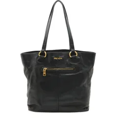 L*す様 PRADA　プラダ　女性　ロック調　美品 PRADA プラダ ショルダーバッグ レザー ブラック レディース