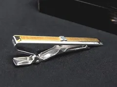■美品■ LANVIN ランバン ネクタイピン タイクリップ アクセサリー ビジネス 紳士 メンズ シルバー系×ゴールド系 DF5981のサムネイル