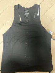 Nike(ナイキ） エアロスイフト シングレット m 新品