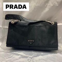 PRADA プラダ バッグ フラップ