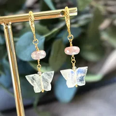 蝶々ピアス　コーティングムーンストーン・ラブラドライト・ブルームーンストーン　14kgf　天然石ピアス　ハンドメイド　イヤリング