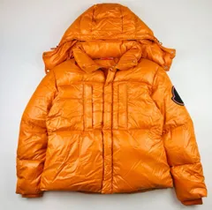 美品★MONCLER・モンクレール NAZCA メンズ ブランドアイコンビックワッペン フード付き シャイニーナイロン ダブルジップ ボタン比翼仕立て ダウンジャケット(3)メンズダウンジャケット アウター 秋冬物 カジュアル ブランド ジャケット