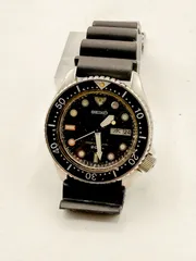 @*@様 セイコー プロフェッショナル 200m セイコー プロフェッショナルダイバー 200M クォーツ | アン