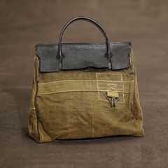 チェコ軍ダッフルバッグ（レザー部牛皮使用）【T.K GARMENT SUPPLY】60s ビンテージ  旅行用 トラベル ビジネス 本革