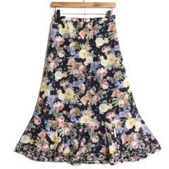 インゲボルグ★裾フレア♪ロングスカート サイズ9 黒系 花柄♪段々フリル&ピコレース♪ z14887