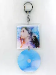 賀喜遥香 CD型アクリルキーホルダー Romantic Retro iDOL NOGI CAFE 2025 アクリルキーホルダー 賀喜遥香 - メルカリ