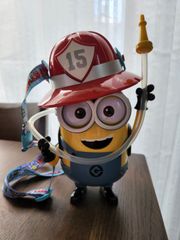 USJ　ユニバ　ミニオンズ　ボブ　ドリンクケース　消防士　中古