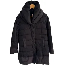 粧YOSOOU ファー付き黒ロングダウンジャケット冬先取り値下げ中