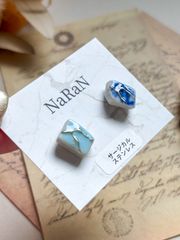 524≫シー陶器のピアス