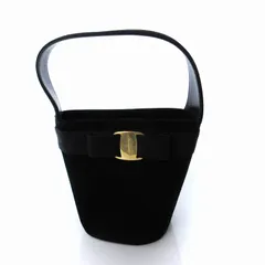 サルヴァトーレ フェラガモ Salvatore Ferragamo ヴァラリボン