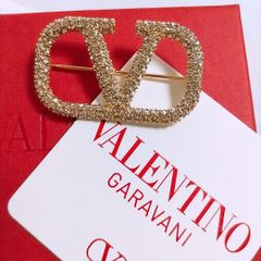 【新品未使用】VALENTINO Vロゴ シグネチャー クリスタル メタル ブローチ