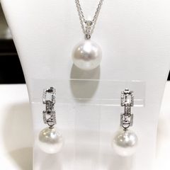 白蝶真珠ペンダント＆ピアスセット