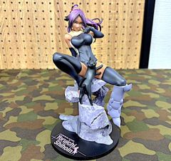 中古品 箱あり G.E.M.シリーズ BLEACH 四楓院 夜一 破面篇 フィギュア