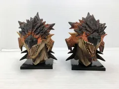 【中古】モンスターハンター3(トライ) 先着特典 リオレウス ヘッドフィギュア 2点セット 現状品