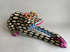 アレブリヘス　メキシコ工芸品　【出っ歯のウサギ】サイズ中