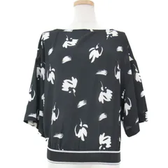新品 ARMANI EXCHANGE アルマーニエクスチェンジ ブラウス プルオーバー トップス ボートネック 5分袖 ショート丈 フラワープリント 花柄 おしゃれ シンプル きれいめ 大人女子 ブランドのサムネイル