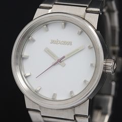 ☆NIXON｜縦ストライプ文字盤｜シルバーメタル美品☆ - メルカリ