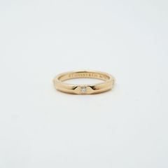 ティファニー トゥルー バンド リング ダイヤモンド 0.05ct 7.5号 750PG SAランク