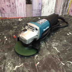 ☆マキタ(makita) 100mmディスクグラインダー GA4031【八潮店】のサムネイル