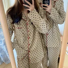 セットアップ ルームウェア パジャマ 部屋着 寝巻き ナイトウェア 袖あり 長袖 襟付き 前開き かわいい 大人可愛い きれいめ シンプル カジュアル 大人 上品 おしゃれ お洒落 かっこいい こなれ感 ラフ メンズライク マニッシュ ボーイッシュ スポーティ