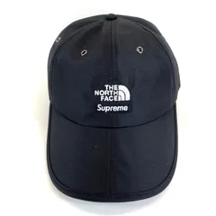 Supreme × THE NORTH FACE