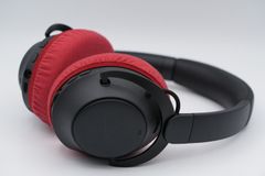 HyperX MIX 2 のイヤーパッドの保護・修理に mimimamo スーパーストレッチ・ヘッドホンカバー （サイズ：L、色：レッド、型番：MHC-002-RD）
