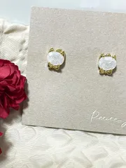 猫　可愛い　キラキラキャット　ピアス　チタン　キュービックジルコニア　つけっぱなし