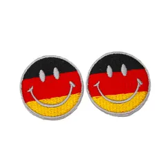 ワッペン アイロン ミニサイズ 2枚セット にこちゃん スマイル ドイツ 国旗 2P アップリケ わっぺん 小さい アイロンで簡単貼り付け