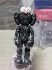 MEDICOM TOY - 新品・未開封 KAWS BFF BLACK KAWS x MEDICOM TOY 'BFF BLACK EDITION'フィギュア ブラック