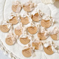 マンスリーカード 月齢カード　マンスリーフォト　月齢フォト　ニューボーンフォト　ジャストボーン　ハローワールド　レターバナー　木製　リボン