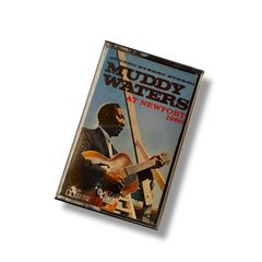 MUDDY WATERS / AT NEWPORT 1960 / MCA Records / CHC-9198 カセットテープ