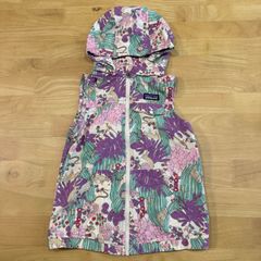 Item thumbnail for item e6c0d393-5fb7-4f28-a5d9-b633e4bf322a