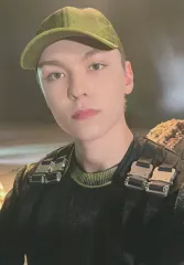 【中古】生写真(男性) SEVENTEEN/VERNON(バーノン)/裏面文字オレンジ/「SEVENTEEN JAPAN BEST ALBUM ALWAYS YOURS MERCHANDISE」ランダムセルフィーフォト