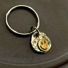 真鍮 キーホルダー キーリング ヴィンテージ ビンテージ アンティーク レトロ アクセサリー 真鍮製 ペンダントトップ 置物 チャーム スマイル ニコちゃん 270