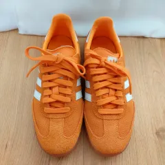 2025年最新】adidas スニーカーの人気アイテム - メルカリ